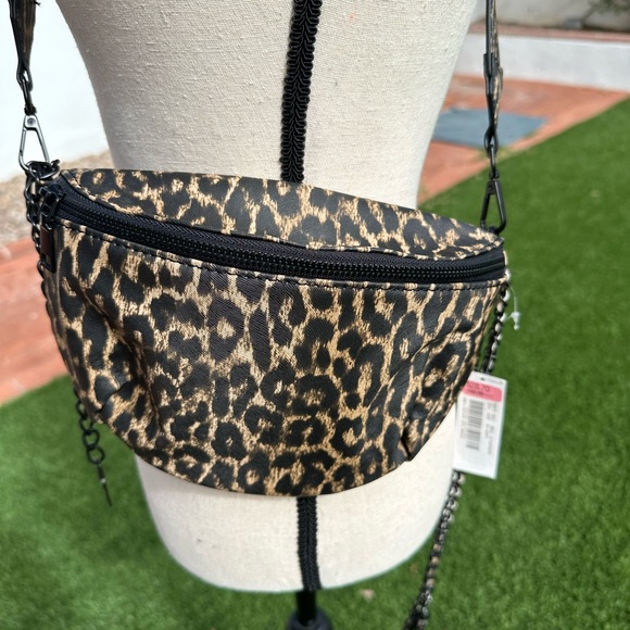 NWT Anna & Ava crossbody/waist bag - Picture 2 of 9